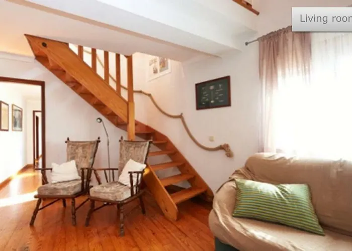 By The Sea In The Center @ * 埃里塞拉